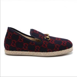 Brand new in box wool Gucci Fria GG logo. 100 % authentic. Womens 10.5 Mens 8.